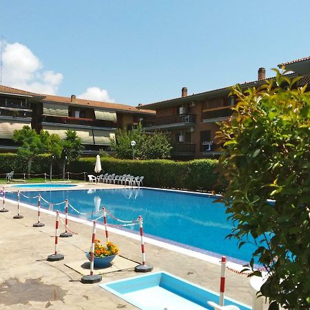 Roma alla Villa di Pompeo Ladispoli Esterno foto