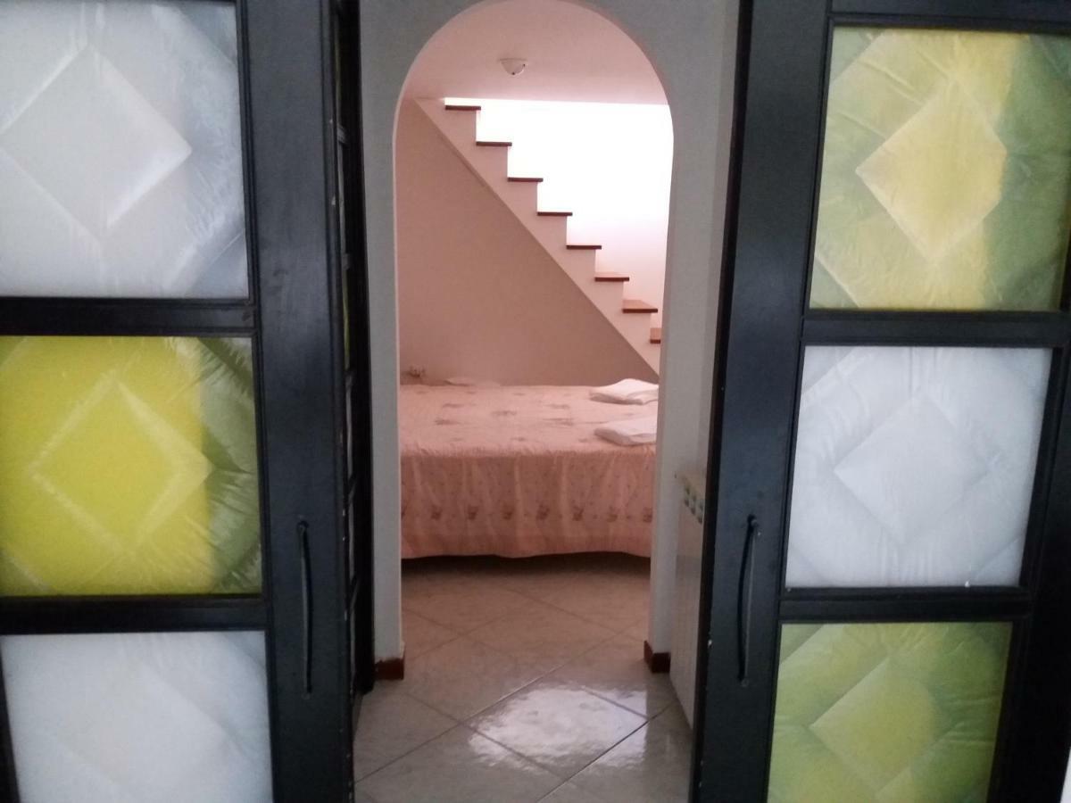 Roma alla Villa di Pompeo Ladispoli Esterno foto