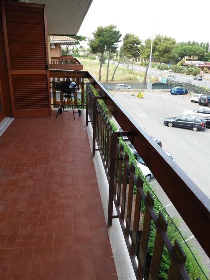 Roma alla Villa di Pompeo Ladispoli Esterno foto